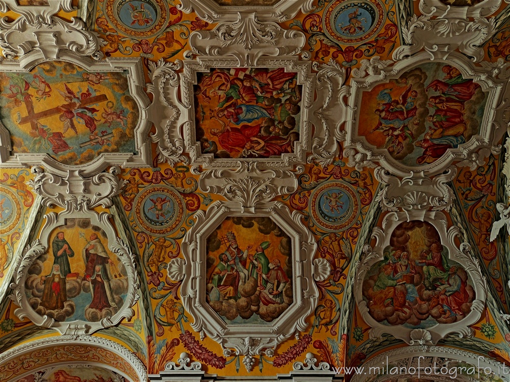 Veglio (Biella, Italy) - Frescoed ceiling of the Parish Church of St. John the Baptist